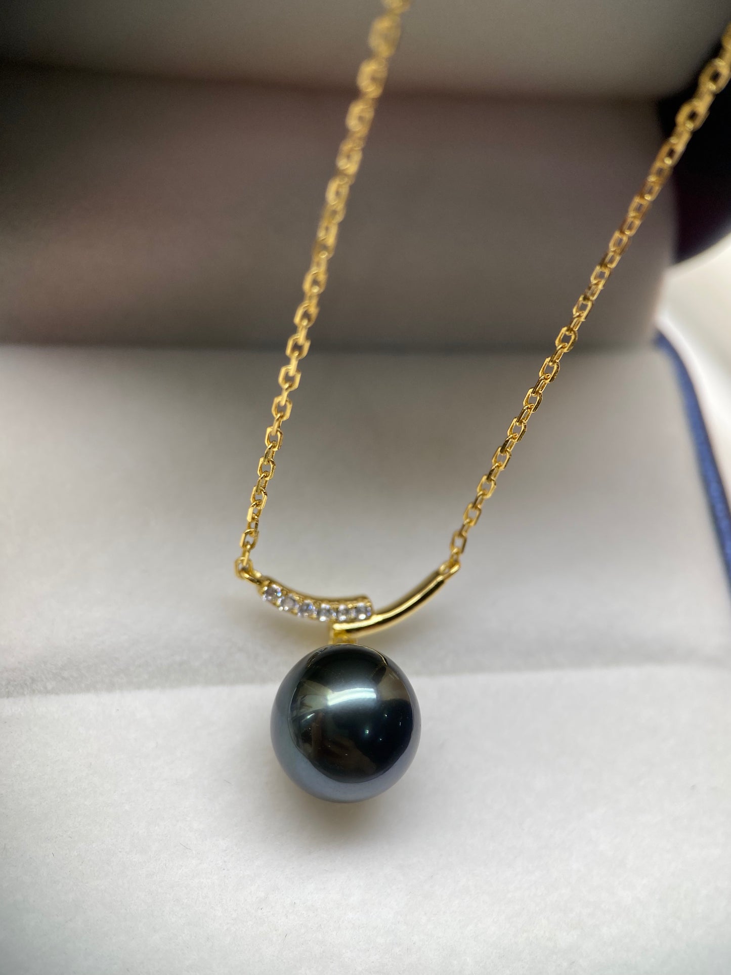 Tahitian Tear-Drop Ocean Blue Seawater Pearl Necklace 10.5 mm